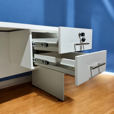 ESCRITORIO AC&H 1.20 CON 2 CAJONES CON LLAVE BLANCO