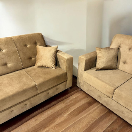 SOFA NEW ITA 3 - 2 LUGARES BEIGE + 4 ALMOHADAS + MESITA DE REGALO