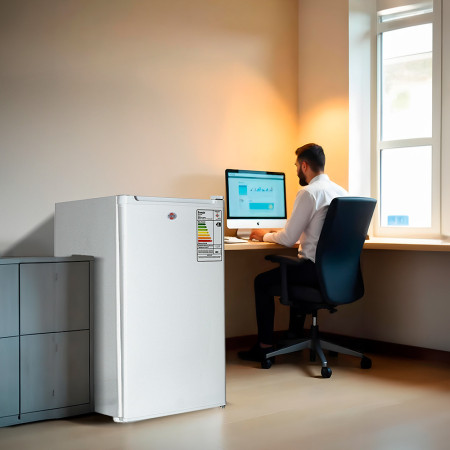Heladera Tokyo TOKH9 76 Litros para Oficina Compacta